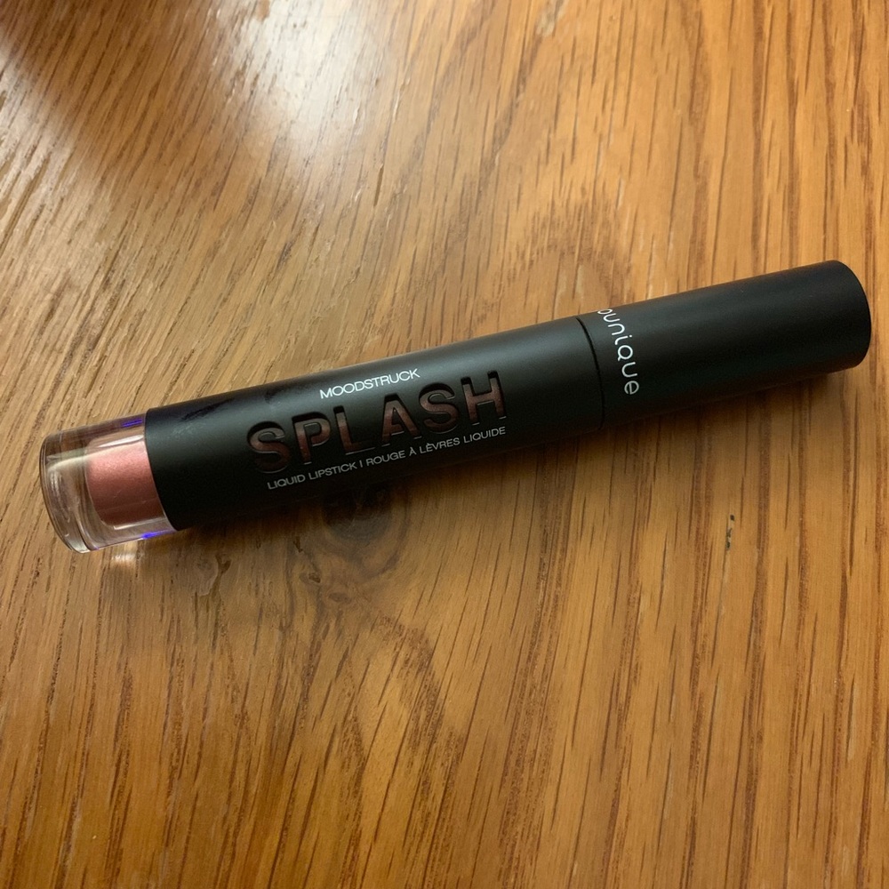 Younique Splash Liquid Lipstick